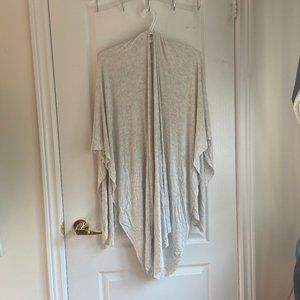 Noul Oak + Fort Cardigan Shawl